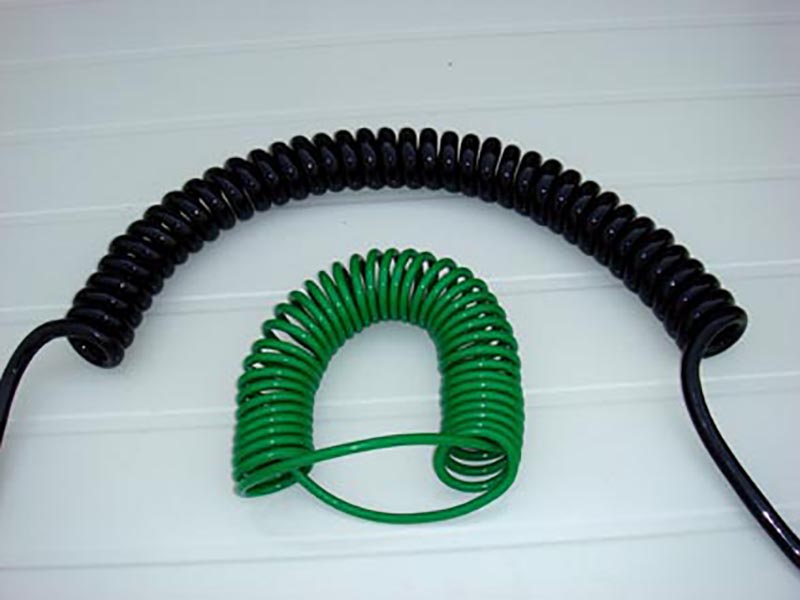PVC、PUR、PUR、TPU螺旋電纜